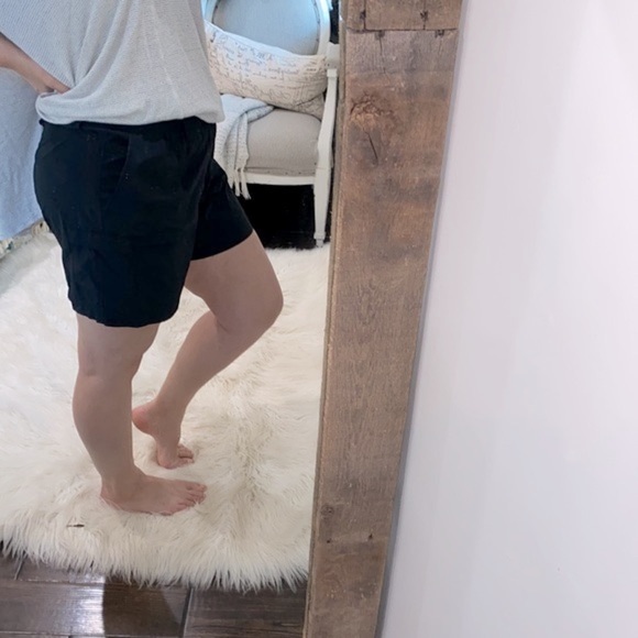 Columbia size large black shorts - Picture 2 of 9